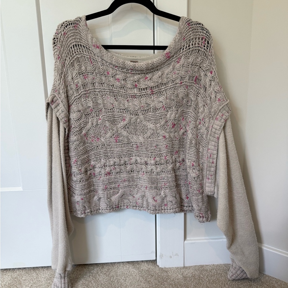 Free People Beige and Gray Crew Neck Sweaters Cozy Knit Collection